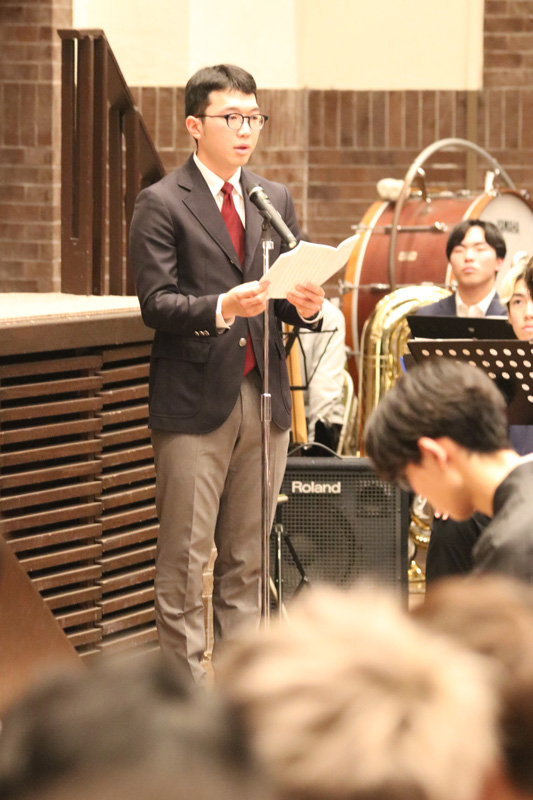 卒業生答辞の様子