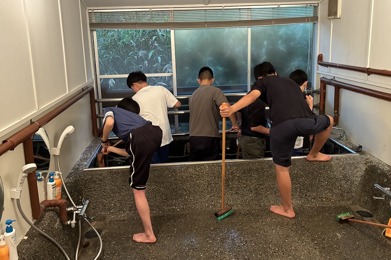 清掃活動の様子