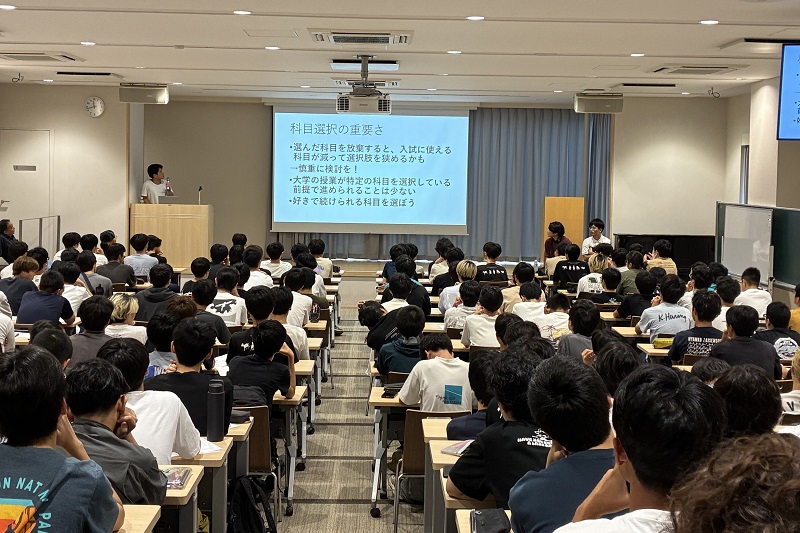 進路ガイダンスの様子