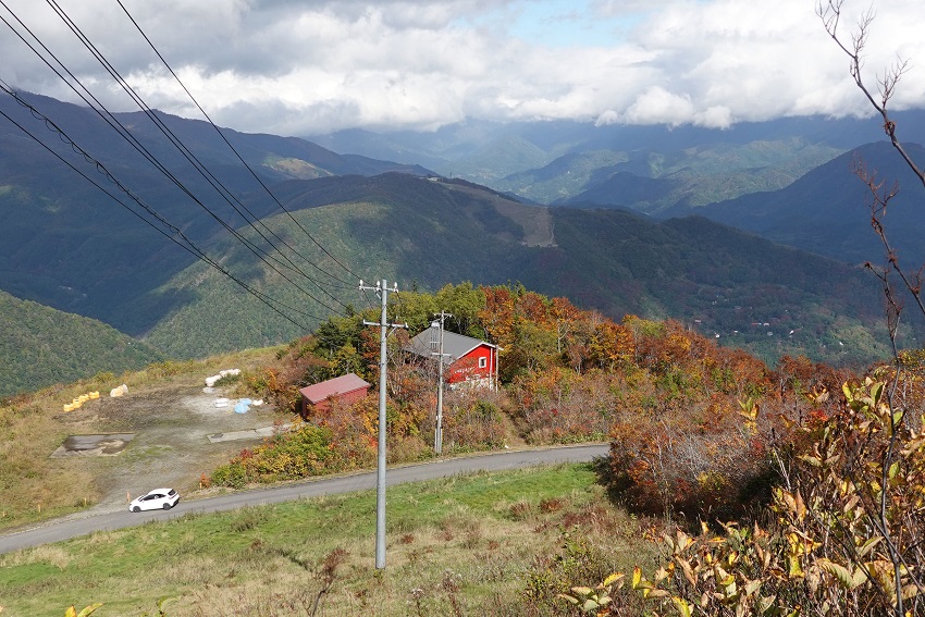 上から見た「赤い小屋」
