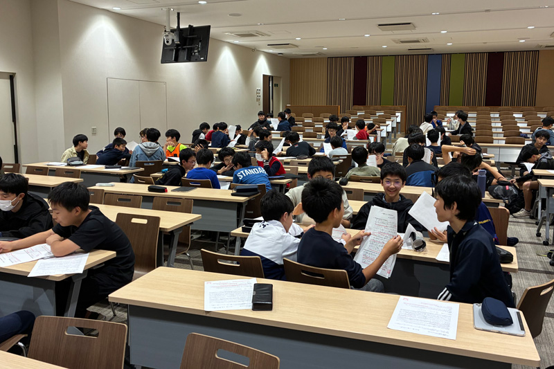 授業でのグループディスカッションの様子