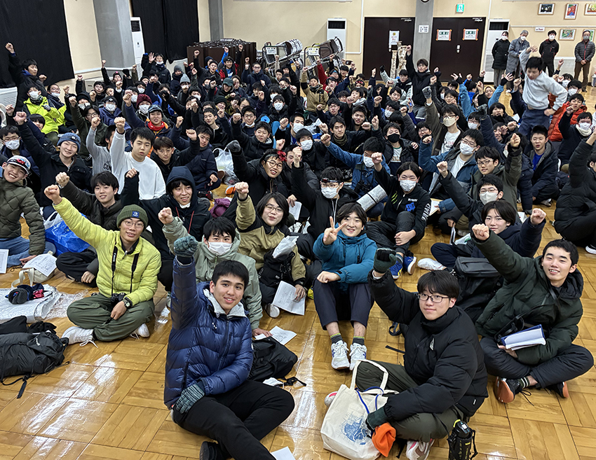 観測実習に向けて防寒対策をとって外に出ましたが…